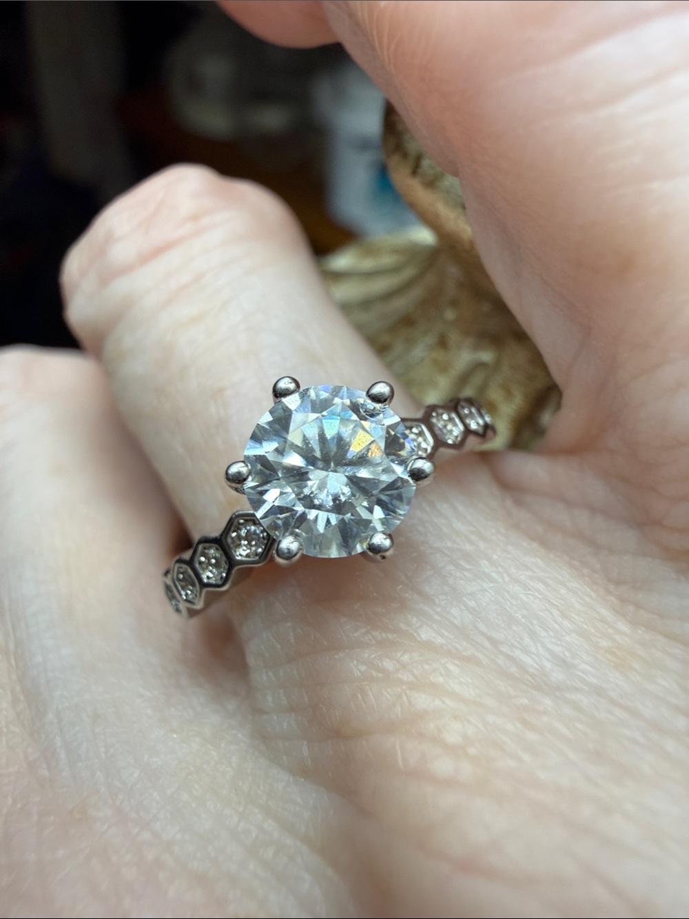 GRA certified moissanite diamond Solitare 925 sterling silver ring NEW STUNNING